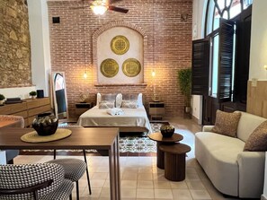 Interior - Amazing experience in Casco Viejo historical site 3 (Panamá)