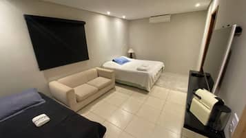 Villa Querência na Represa CASA 02 | 2 quartos, Wi-Fi de cortesia