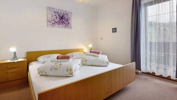 2 bedrooms, free WiFi, bed sheets