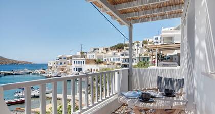 Appartement 'Nicolas House 4' avec vue sur la mer, Wi-Fi et climatisation