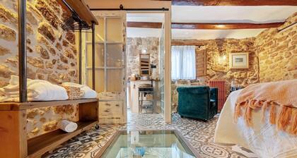Apartment 'Raconet D'Arnes' with Private Terrace, Wi-Fi and Air Conditioning