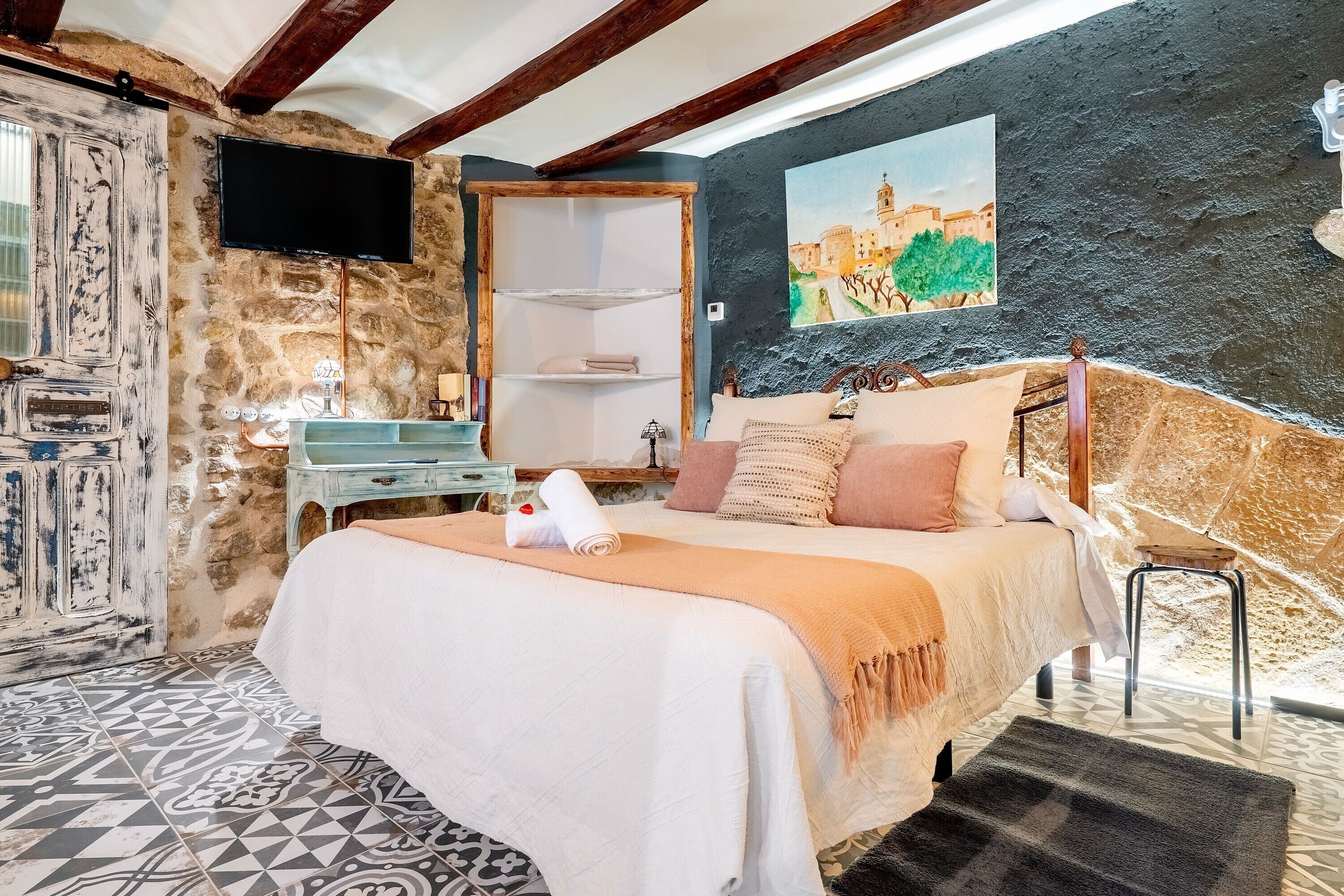 1 chambre, accès au Wi-Fi (inclus), literie fournie