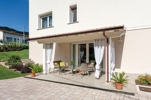 Exterior - Villa 'Meschi' with private pool, Wi-Fi and air conditioning (Capannori)