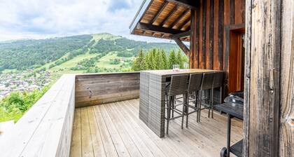 Chalet 'La Rose Des Vents 8-9 Pers' with Mountain View and Balcony