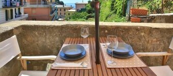 Apartment 'Verde' with Sea View, Wi-Fi and Air Conditioning