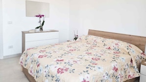 3 bedrooms - Villa surrounded in nature (Isola di Capo Rizzuto)