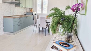 Dining - Villa surrounded in nature (Isola di Capo Rizzuto)