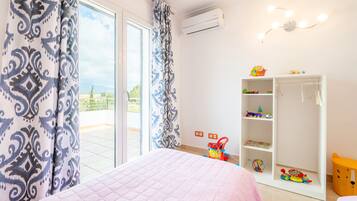 4 chambres, Wi-Fi gratuit, draps fournis