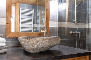 Dusche, Haartrockner