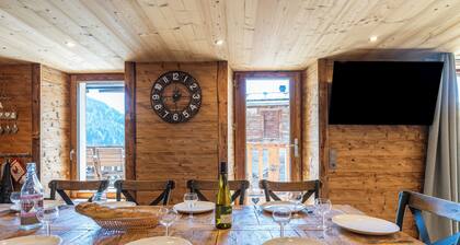 Chalet "Le Logis" avec vue sur les montagnes, terrasse privée et Wi-Fi