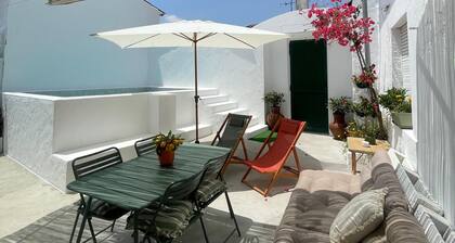 Ferienhaus 'A Casa Dos Raminhos' mit privatem Pool und Terrasse