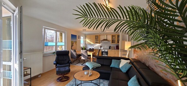 TV, DVD player, stereo