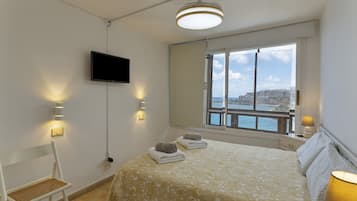 1 sovrum, strykjÀrn/strykbrÀda, gratis wi-fi och sÀngklÀder