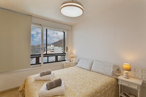 1 bedroom, iron/ironing board, free WiFi, bed sheets - Vacation 'Serenity Suite' with Mountain View, Wi-Fi and Air Conditioning (Patalavaca)