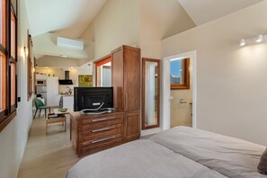 1 dormitorio, tabla de planchar con plancha, wifi gratis y ropa de cama