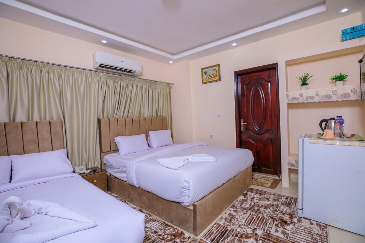 Foto - Mak Pyramids View