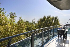 Outdoor dining - Holiday apartment on the promenade (Lignano)