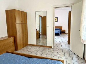 3 bedrooms