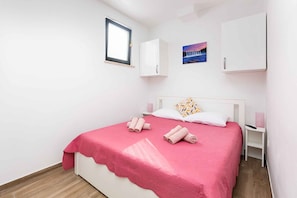1 bedroom, WiFi
