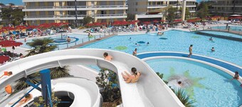 Hotel apartment with air conditioning and terrace