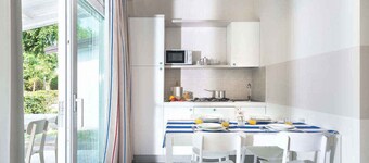 Bungalow with outdoor pool