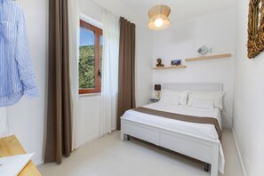 Room - My Exclusive Italy - Sunlit Villa with unique pool & directly view of Nerano Bay (Nerano)