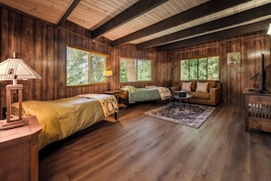 3 عدّة غرف نوم وواي فاي مجانًا وملاءات أسرّة