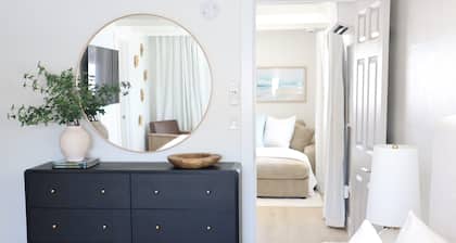 Beachside King Suite on Englewood Beach