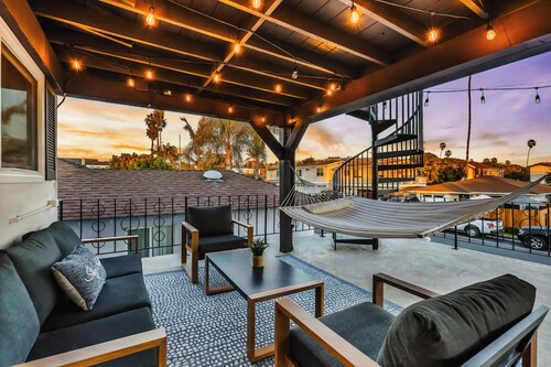 Coastal Deck Resort