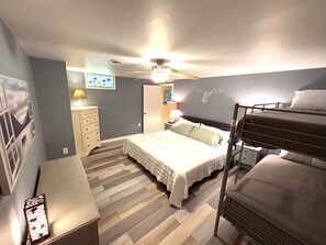 4 bedrooms, desk, iron/ironing board, free WiFi