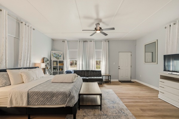 1 camera, Wi-Fi gratuito, lenzuola