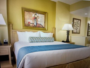 1 slaapkamer, een kluis op de kamer, een strijkplank/strijkijzer