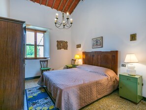 9 bedrooms, WiFi - Fattoria Petraglia by Interhome (Monteriggioni)