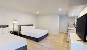 1 bedroom, bed sheets