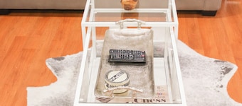 Bright & Spacious Well-Appointed Apartment | Central Mississauga