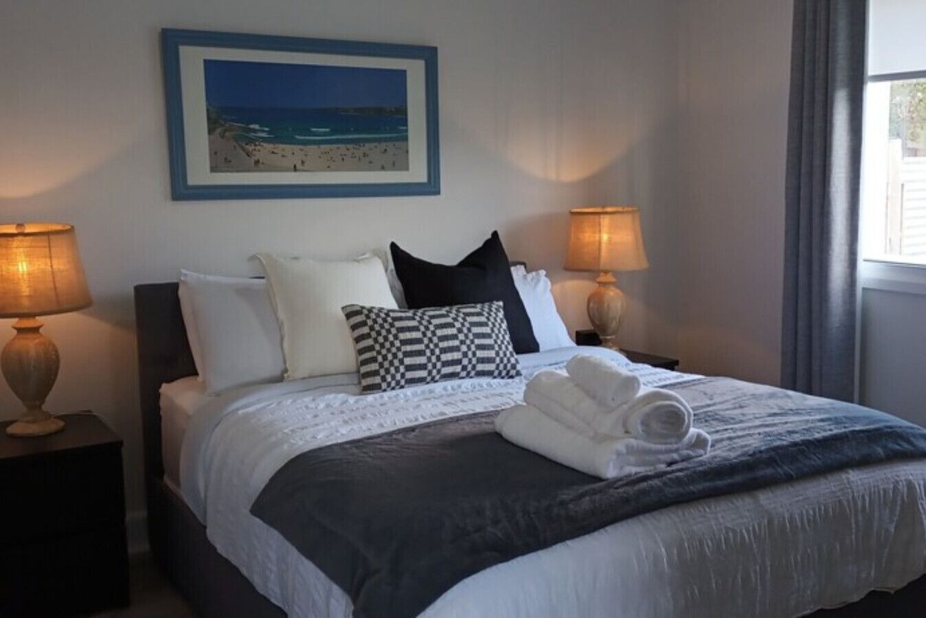 Iron/ironing board, free WiFi, bed sheets