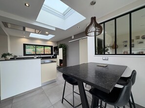 Dining - 4-bedroom house with pool and jacuzzi (VALLET)