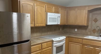 Private & Cozy 1-bedroom guest house in delightful Alamo with WiFi, AC