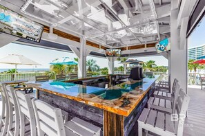 Bar (en la propiedad)