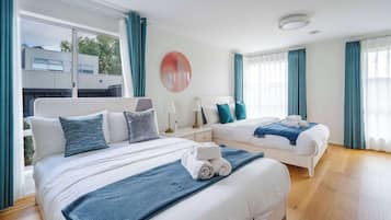 4 dormitorios, tabla de planchar con plancha, wifi y ropa de cama