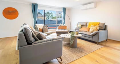 Spacious 4B House in PointCook