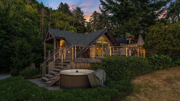 Bain à remous extérieur