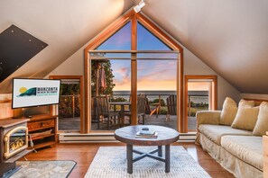 TV connectée, cheminée