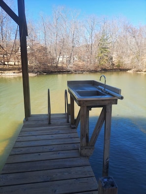 Property grounds - Catfish Cove at Watts bar Lake (Rockwood)
