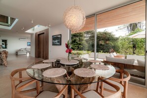 Luxury Villa, Ocean View | Dining room - Soluna Villas (Cobano)