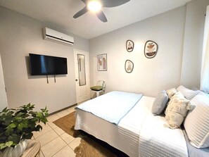 2 عدّة غرف نوم وواي فاي مجانًا وملاءات أسرّة