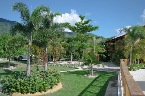 BEAUTIFUL VILLA WITH MOUNTAIN VIEW