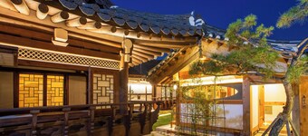 Ohsudang Hwangridan-gil Hanok Stay