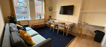 Bright & Cozy Stay in Glasgow’s Vibrant West End