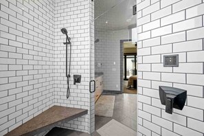 Shower, hair dryer, towels, shampoo - Luxury Coastal Retreat Steps from the Beach w/ Hot Tub & Steam Shower, Game Room, BBQ, Fire-Pit (Manzanita)